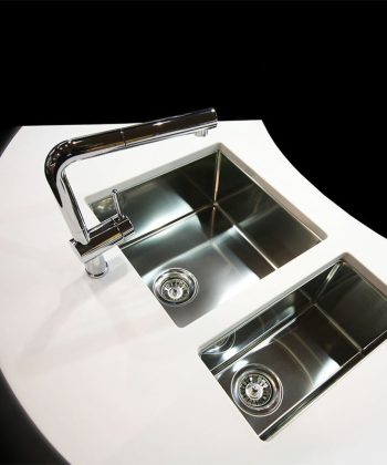 Aluprofile, Möbelgriffe & Metallmöbel für Küche, Möbelbau & Industrie