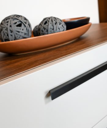 Aluprofile, Möbelgriffe & Metallmöbel für Küche, Möbelbau & Industrie