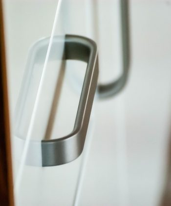 Aluprofile, Möbelgriffe & Metallmöbel für Küche, Möbelbau & Industrie