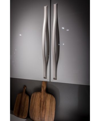 Aluprofile, Möbelgriffe & Metallmöbel für Küche, Möbelbau & Industrie