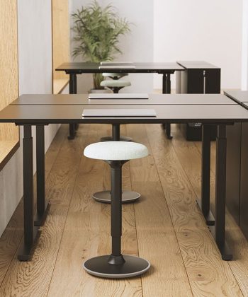 Aluprofile, Möbelgriffe & Metallmöbel für Küche, Möbelbau & Industrie