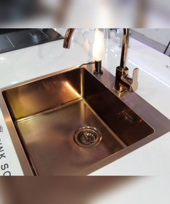 TAP WING 550×505 – Edelstahlspüle mit moderner PVD-Beschichtung
